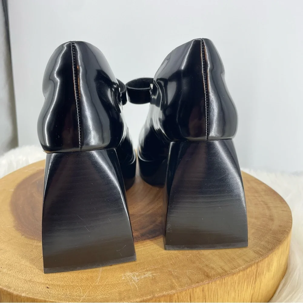 Jeffrey Campbell high shine